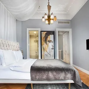 **** Otel Lina Taksim Pera Former Walton Türkiye